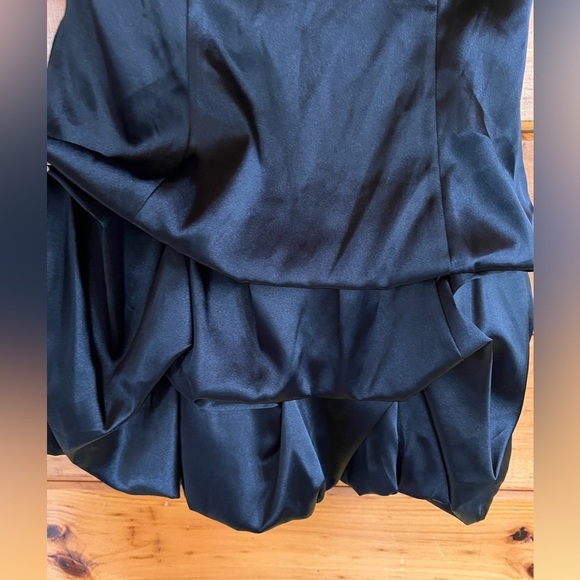 Speechless Gray Green One Shoulder Mini Party
Formal Dress 11 - Picture 5 of 5